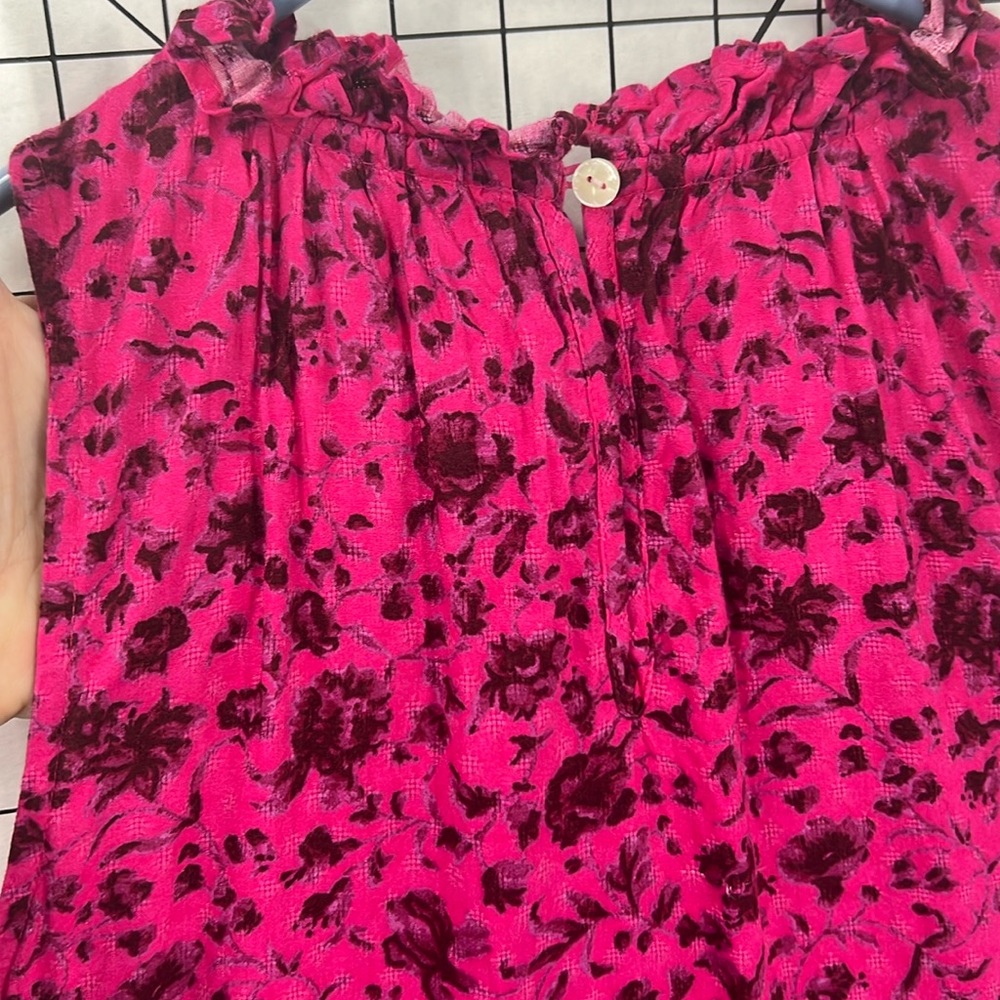 Universal Thread, High Ruffle Neck Halter Style T… - image 3